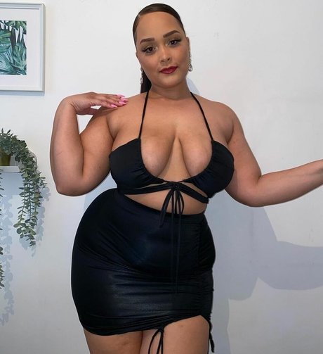 therealnatalie perfect model images