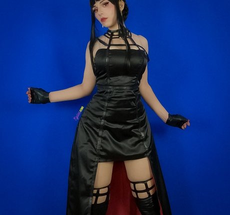 Egilea ASMR model beautiful img