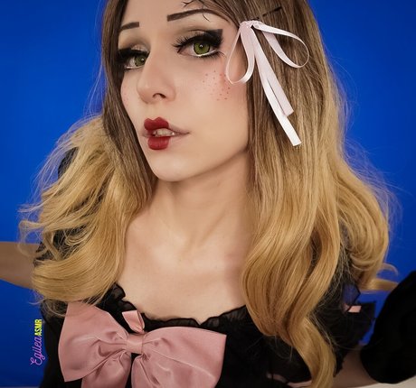Egilea ASMR adult star images