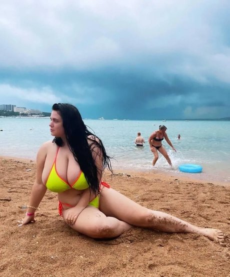 Lenochka xxx actress photo