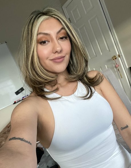 Drkarts_ best model photo