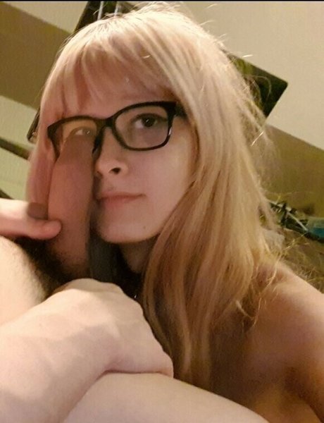 Transgirl1999 pornstar nudes pics