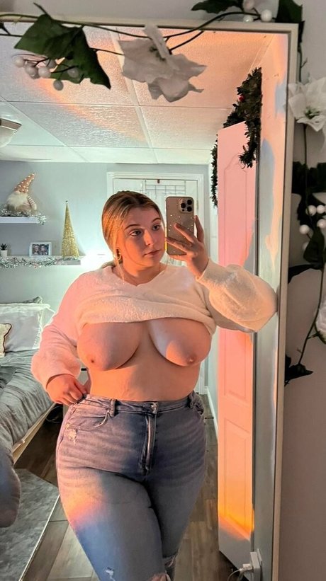 emlepage18 star erotic images