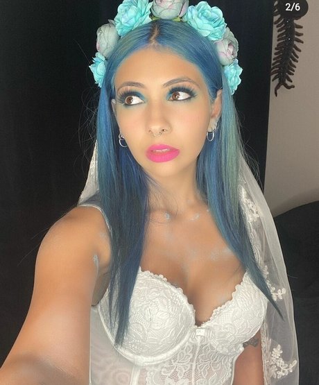 Dogluver007 sexy pornstar image