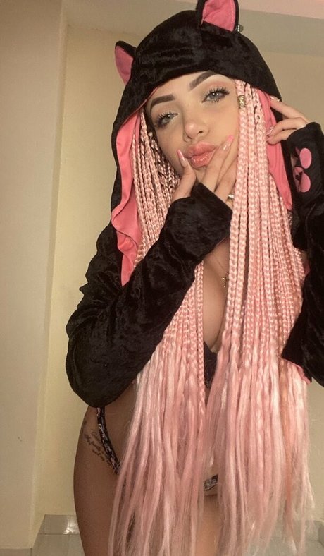 Genesis Muneton high quality model pic