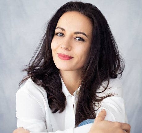 Antonia Desplat porn model pictures