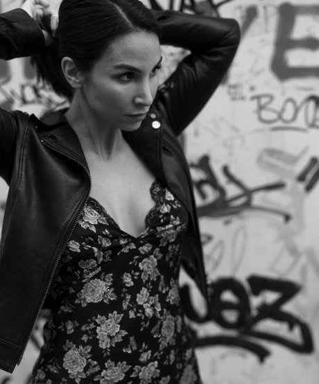 Sila Sahin pornstar exclusive galleries