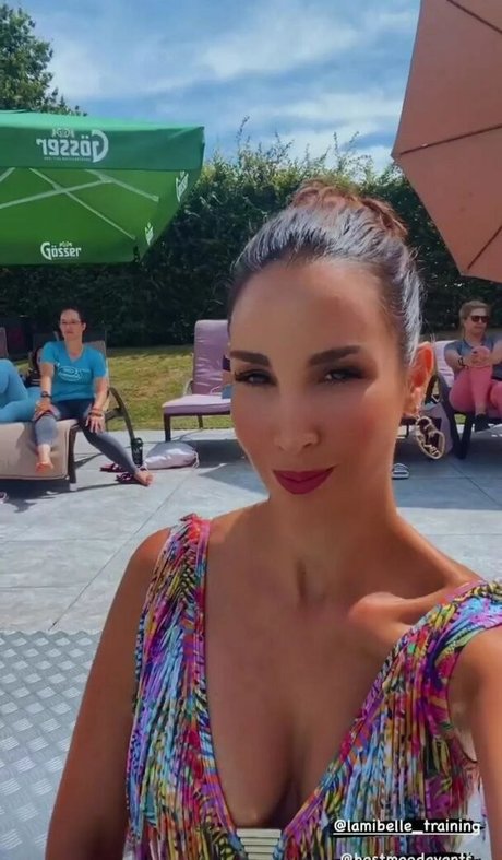 Sila Sahin erotic model picture