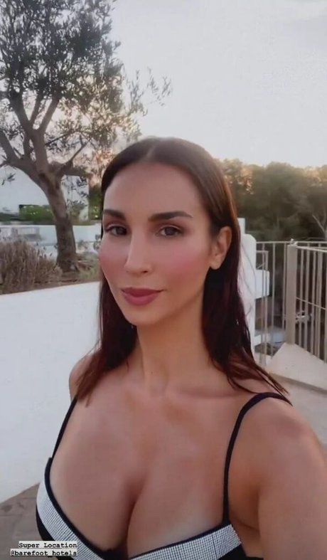 Sila Sahin hot star photos