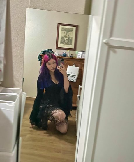 Draculonaa perfect model pics