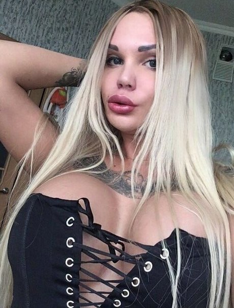 Dashaacash sex actress image