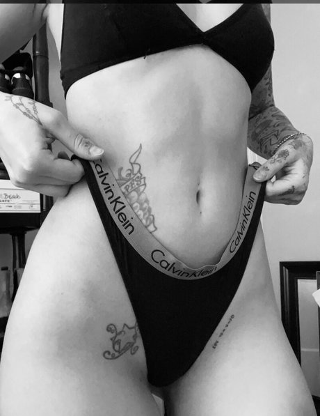 curvy kitty onlyfans sex pictures