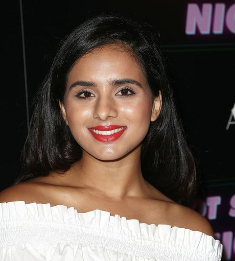 Aparna Brielle nice actress gallery