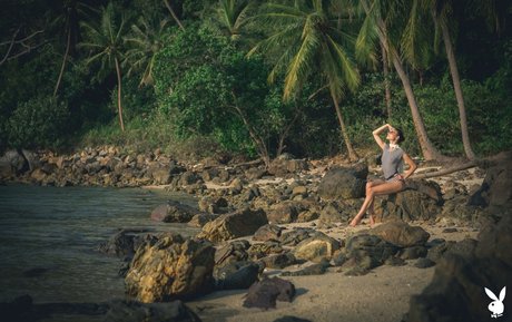 Elilith Noir star free photo