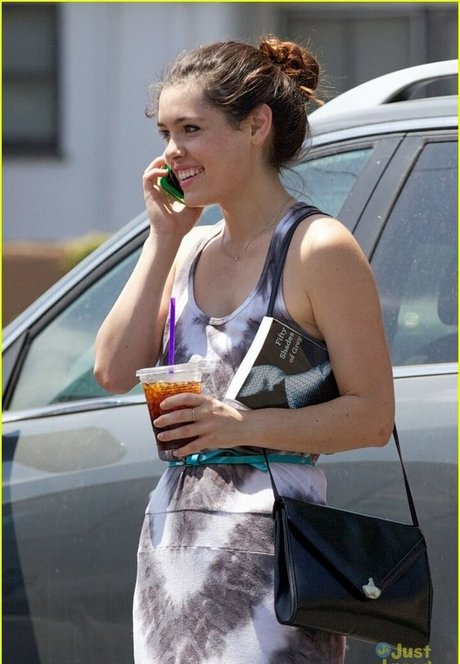 Alex Frnka nice model img