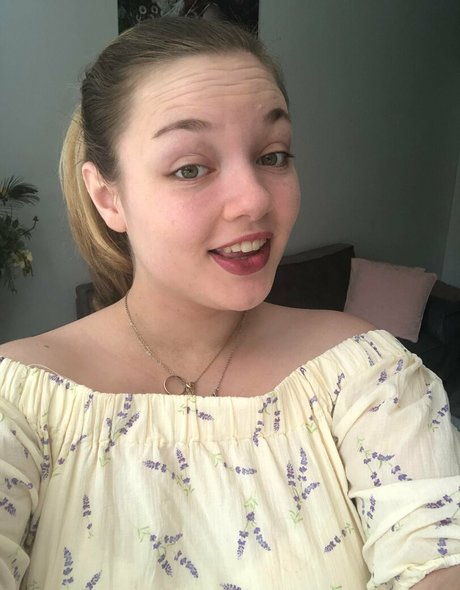 Cheyenne1607 top actress img