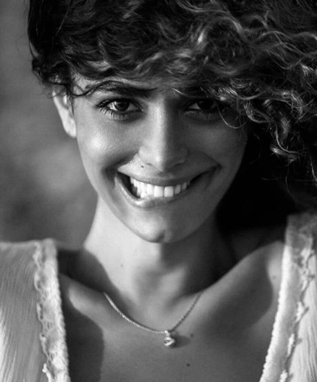 Amanda Chrishell model perfect image