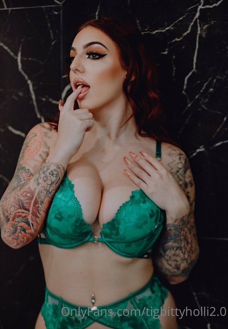 black onlyfans pornos images