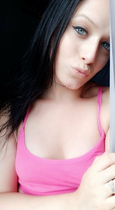 Valerie Rosee hd actress gallery