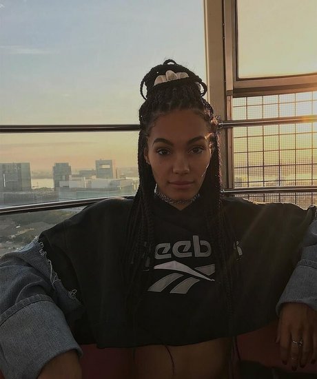 Alexis Gaube free pornstar images