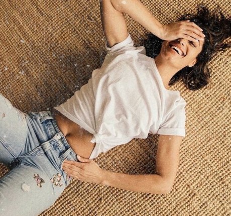 Alexis Gaube star erotic picture