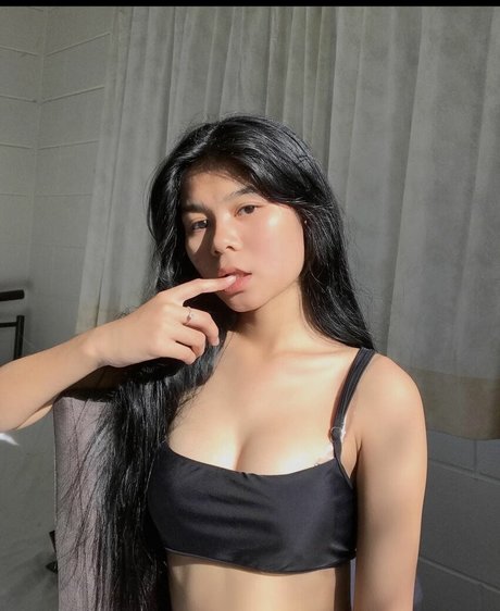 madk8d naked model images