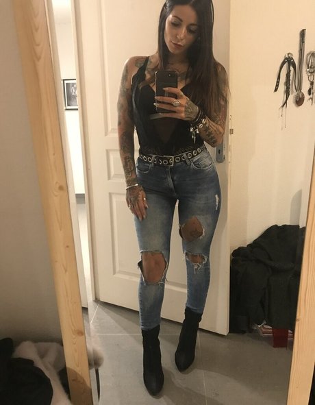 Marykey sex star pic