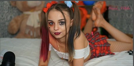 Misss Vikka nudes model pic