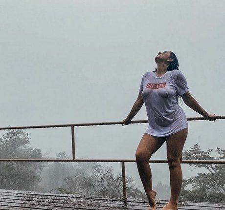 ThisMamaDrinks star porn images