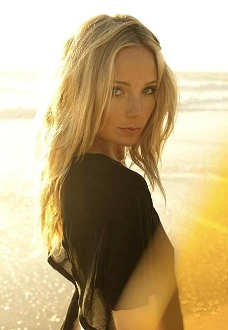 Abby Pivaronas beautiful actress pictures