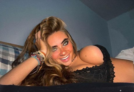 moonwolfgirl_ pornstar perfect pic