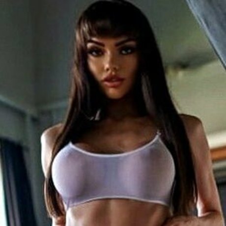 amyhix pretty actress image