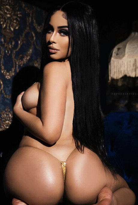 Claudiamolina a model erotic pictures