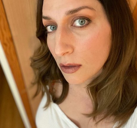 Chelsea Peretti nice actress picture