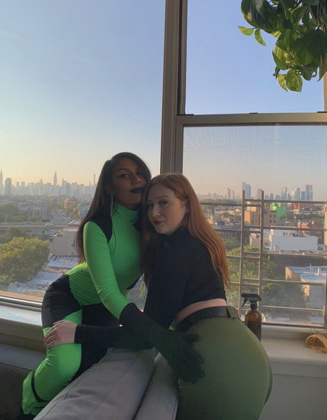 busty brunette onlyfans art porn pictures