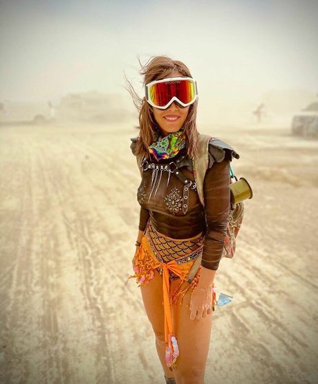 Maria Elisa Camargo erotic star archive