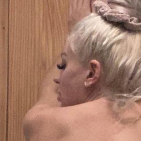 Nikkilaxx star adult pictures