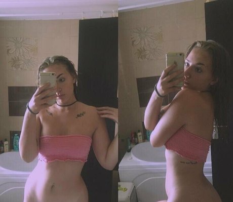 lesbian anal strapon onlyfans sexy img