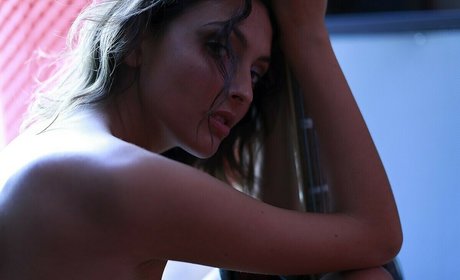 Erika Albonetti top star gallery