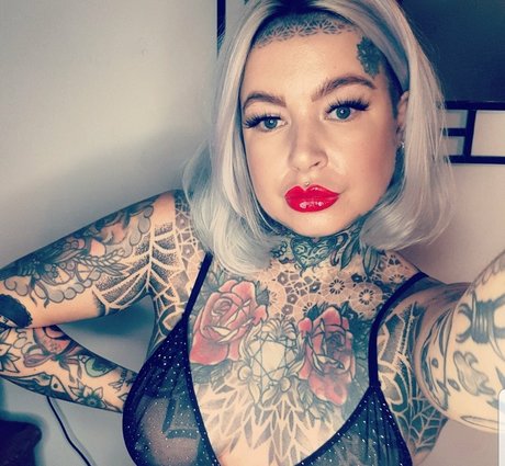 Summerrayexo pornstar nudes image