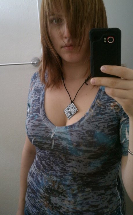 NixiePixel free actress pic