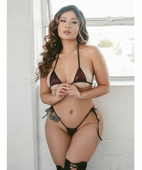 Ela Pasion free star img