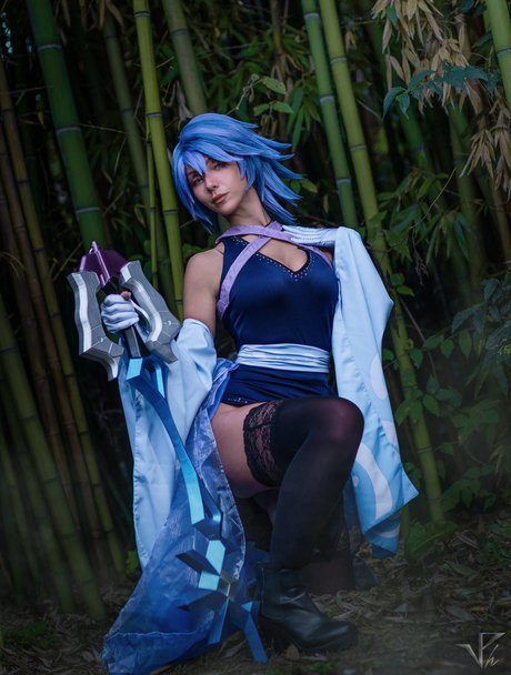 Soryu Geggy naked model pictures