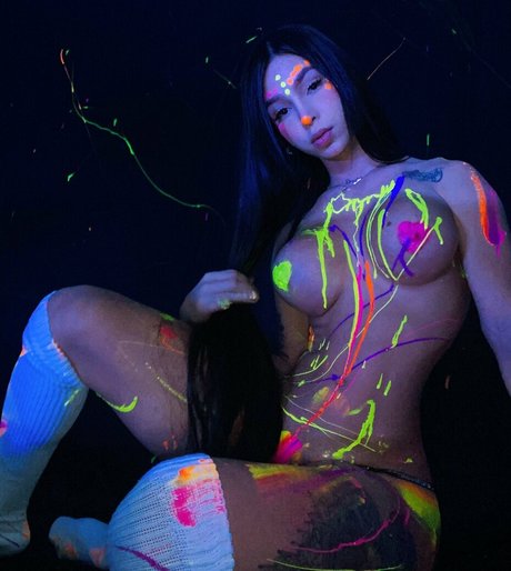 Alejarabbittx star hd pictures