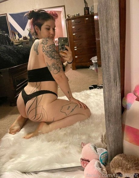 QuinNight beautiful model photo