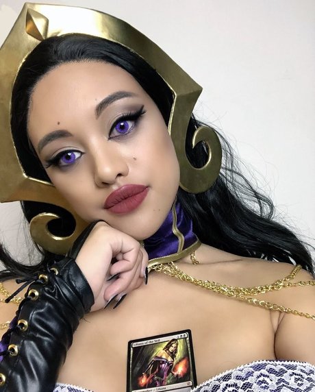 Jana Amari beautiful star image