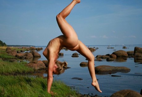 Anastasia Zavistovskaya model xxx pic