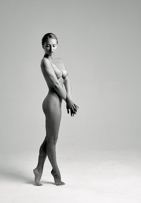 Anastasia Zavistovskaya porn actress archive