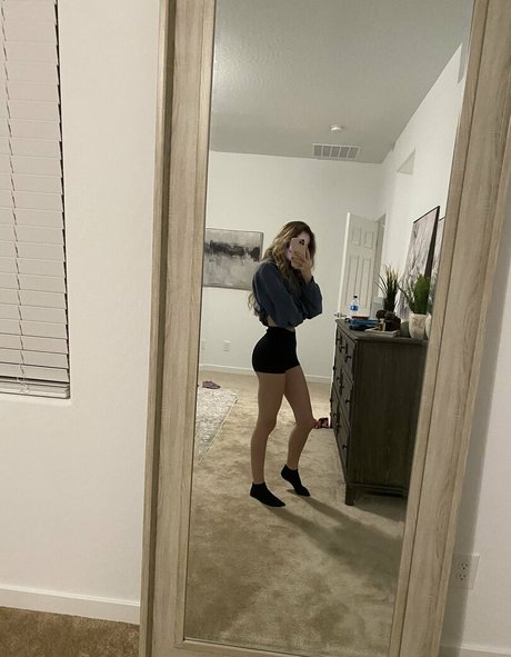 RyyFyy pornstar exclusive photo