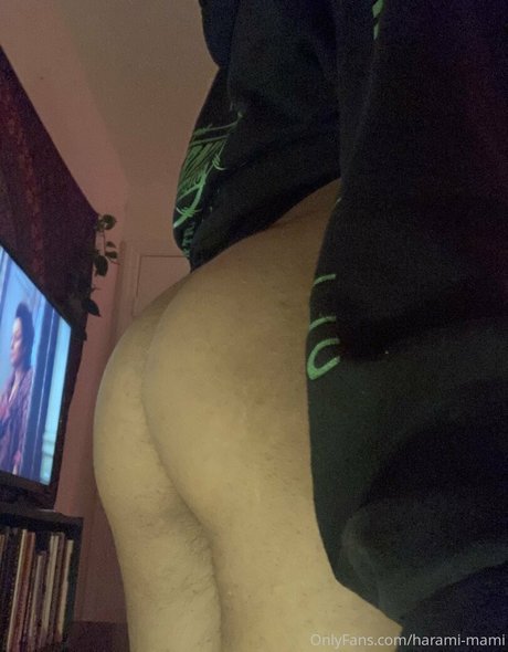 harami mami hot actress pics